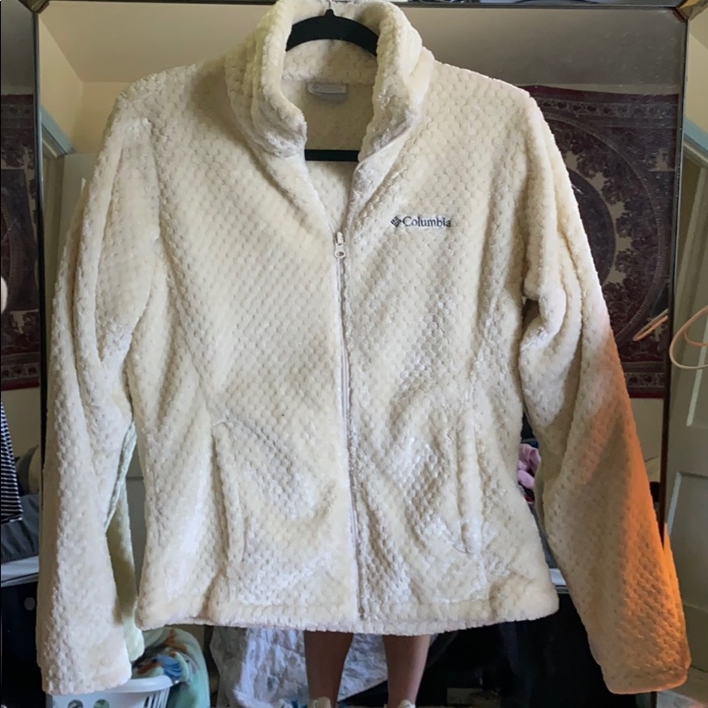 Columbia Fleece Zip-up (fluffy Jacket)